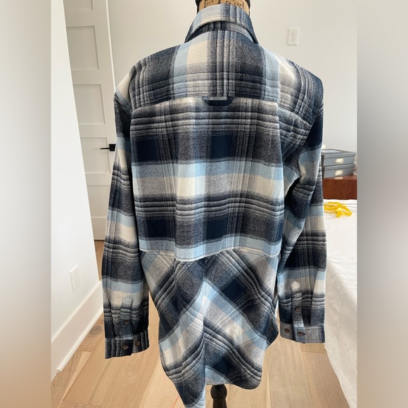 Woman’s Duluth Trading Co Folklore Blue Plaid Flannel Shirt - Picture 3 of 5